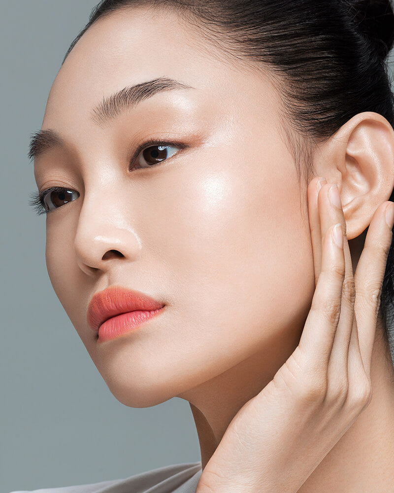 Dual Blossom Glow-Up Highlighter