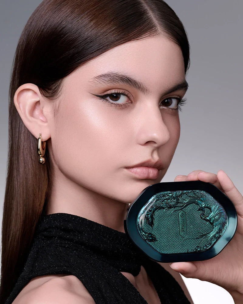 Eastern Beasts Sculpting Makeup Palette