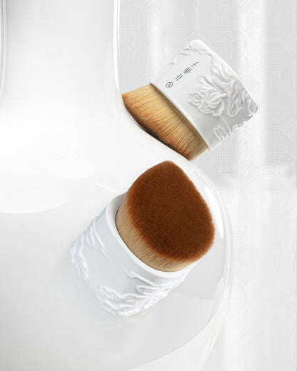 Porcelain High Coverage Foundation Brush