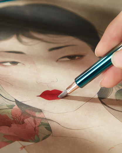 Soft Blooming Retractable Lip Brush