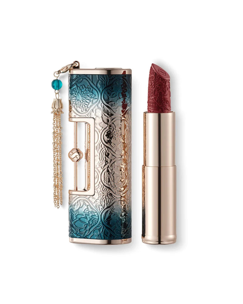 Blooming Rouge Love Lock Lipstick