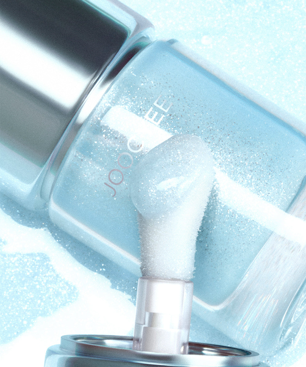 AURA Luminous Lip Gloss