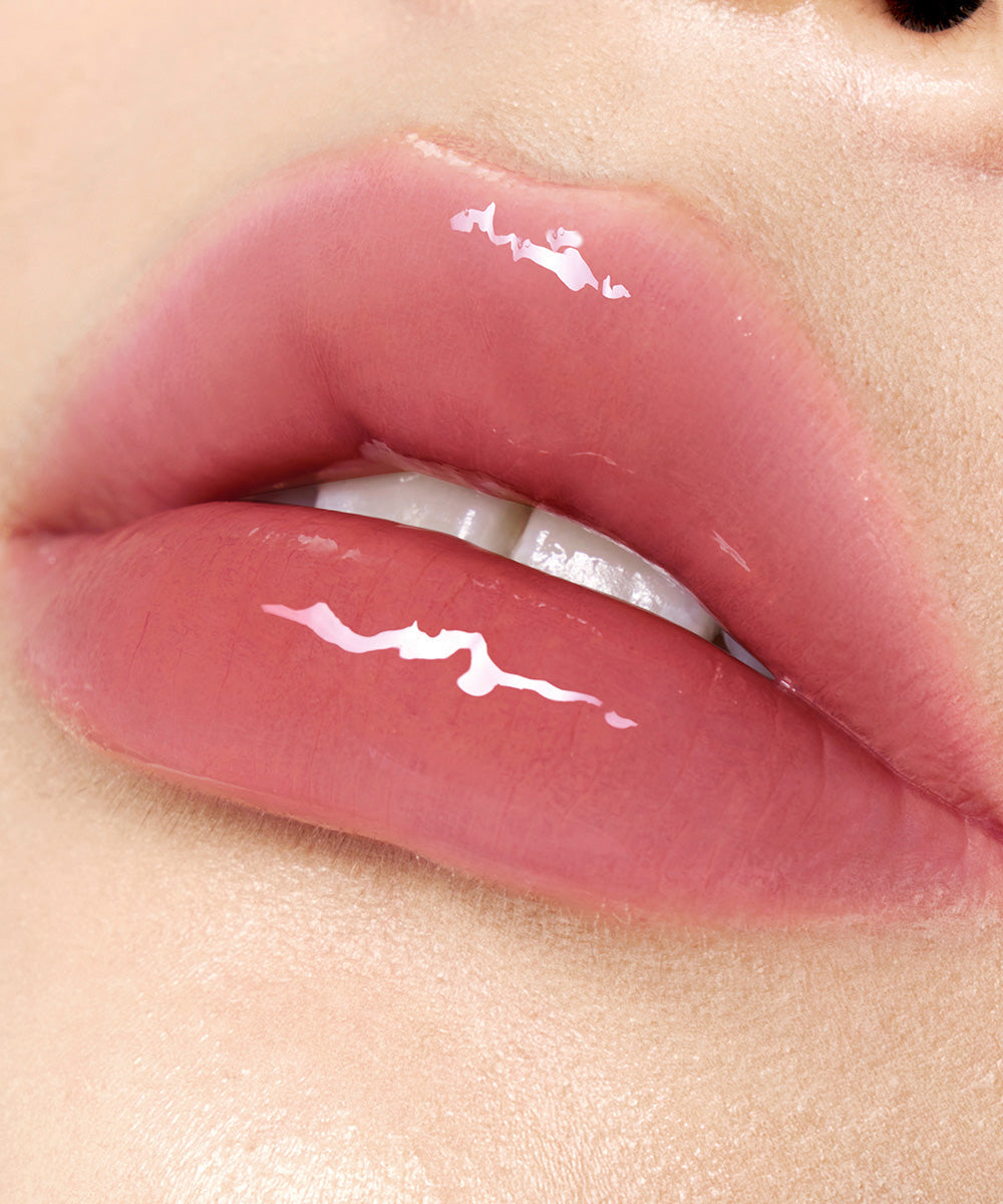 AURA Luminous Lip Gloss