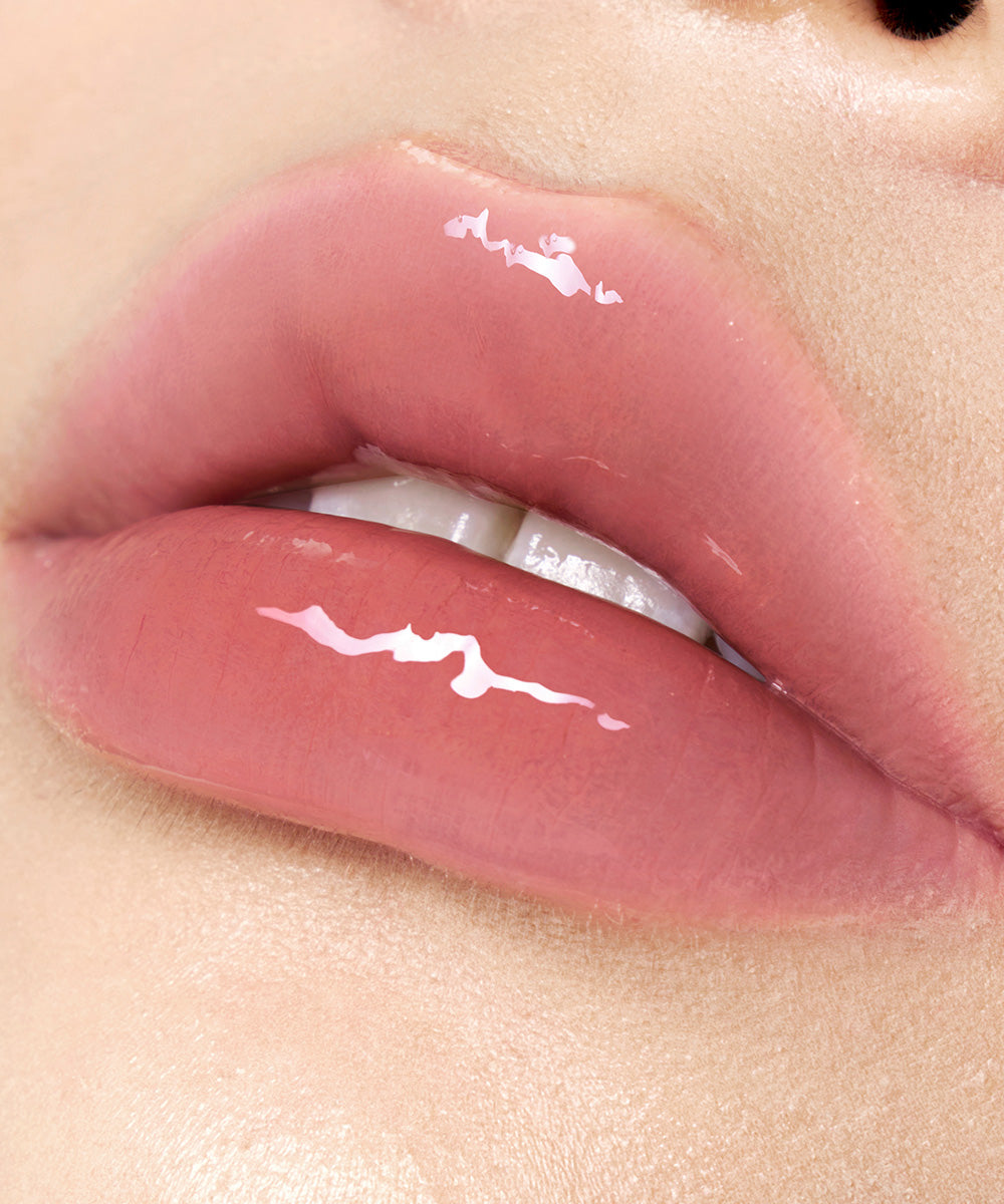 AURA Luminous Lip Gloss