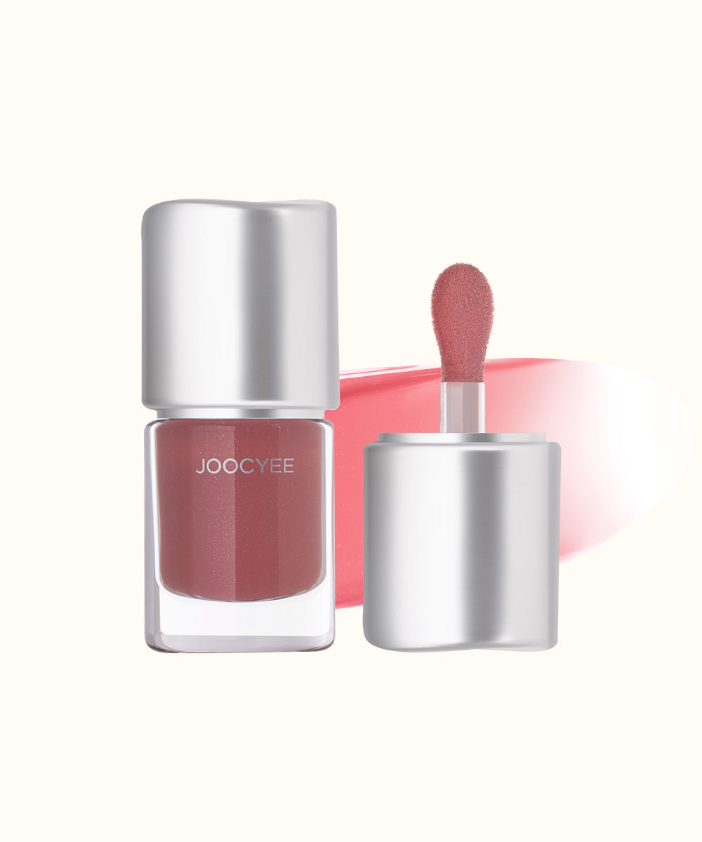 AURA Luminous Lip Gloss
