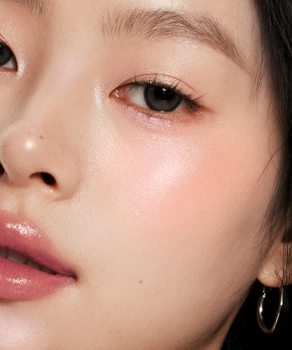 AURA Glazed Blush & Highlighter