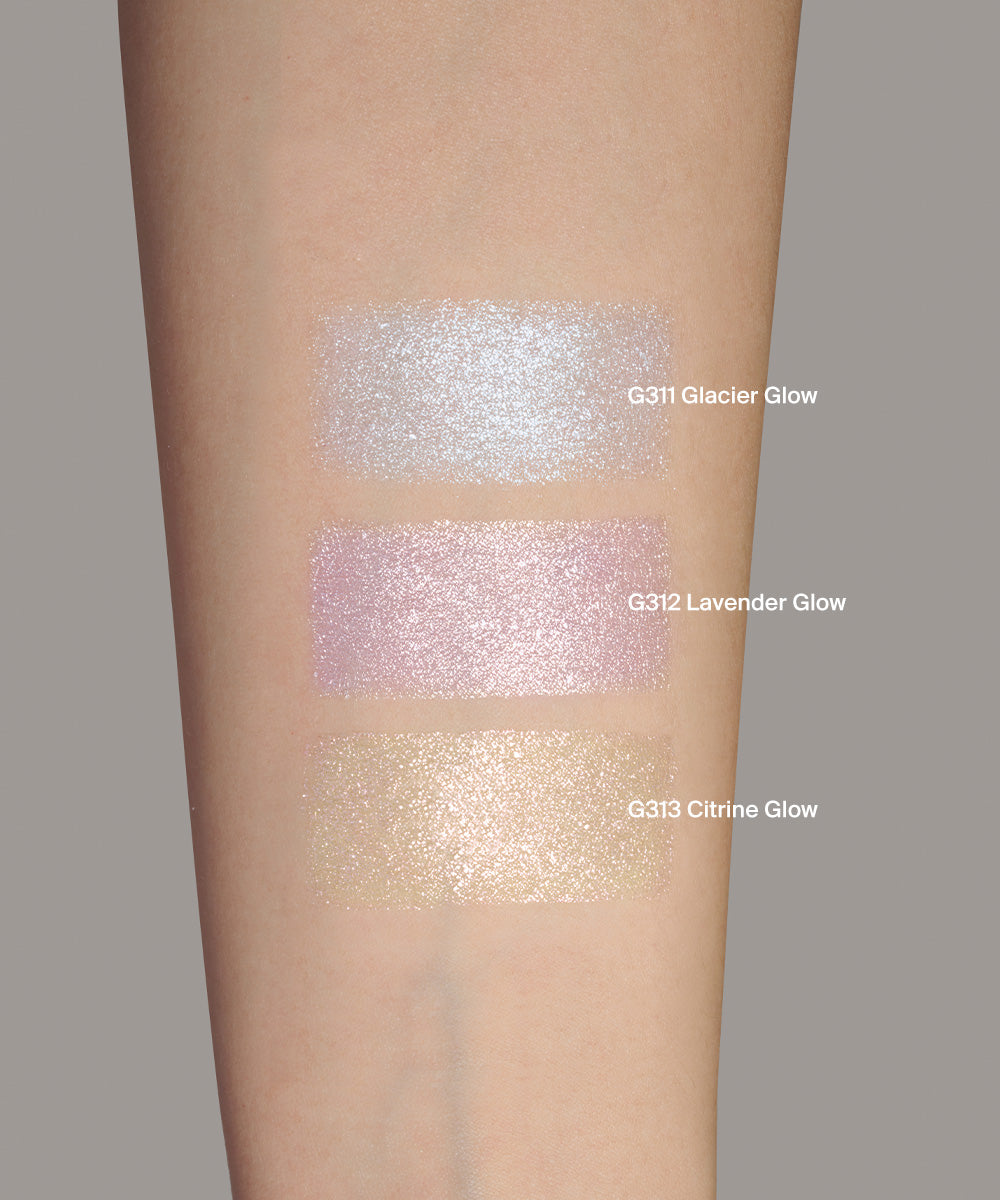 AURA Glazed Blush & Highlighter