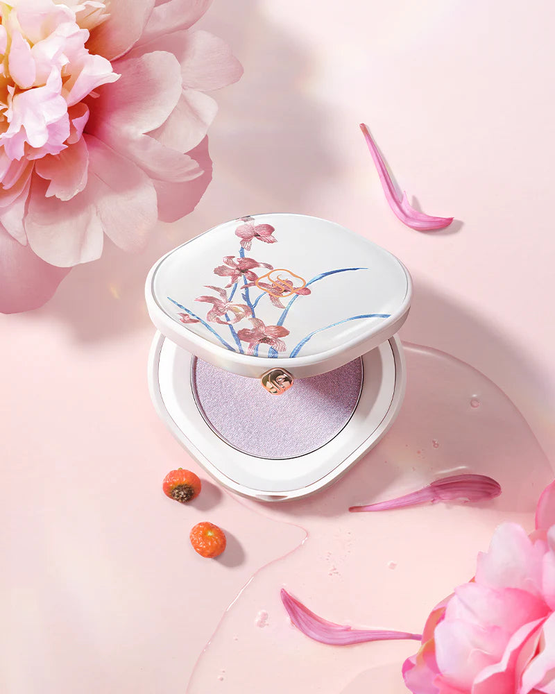 Gentle Waves Aqua Glow Highlighter (Ode to Embroidery)