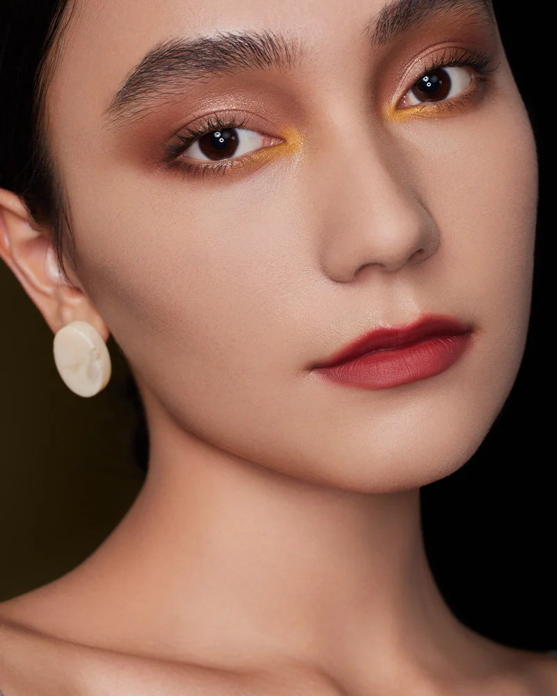 【Member's Only】Eastern Beasts Sculpting Makeup Palette